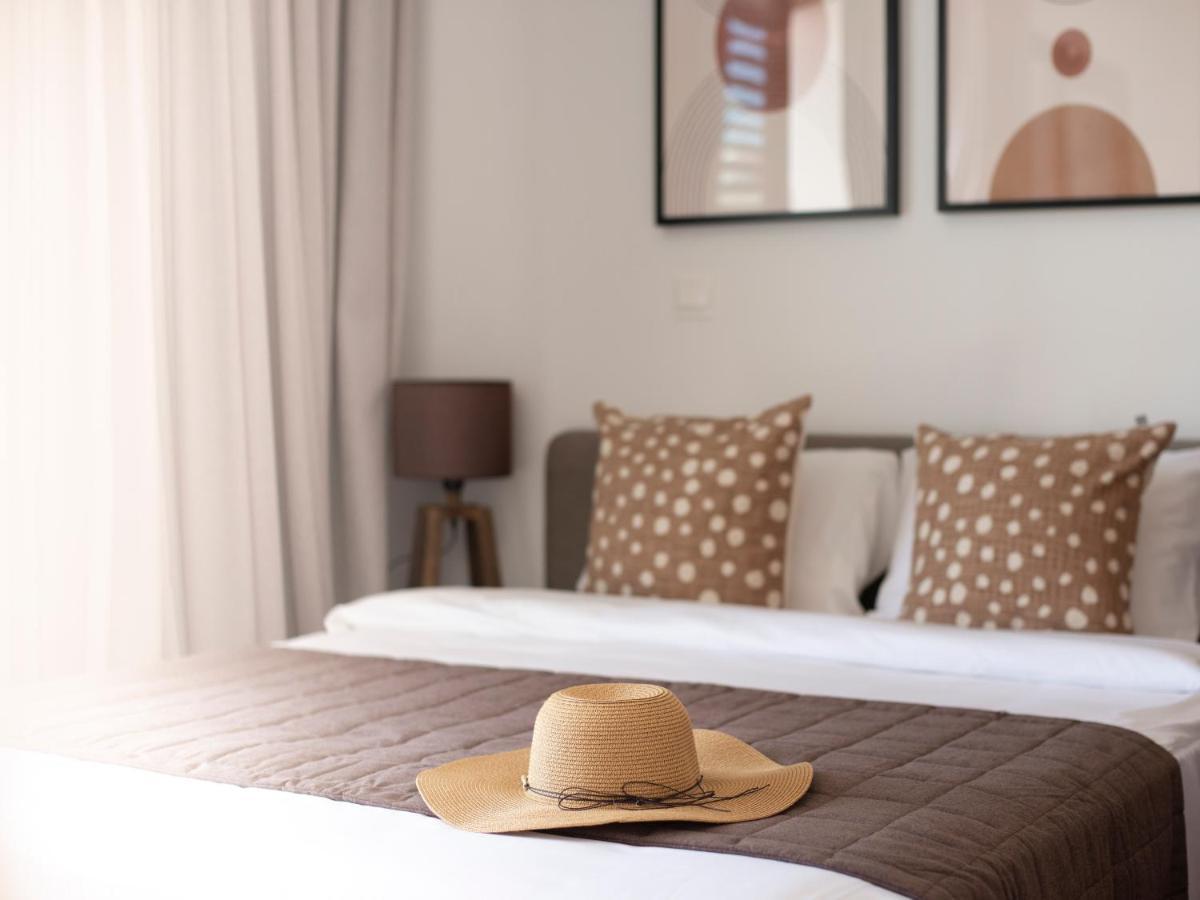Armonta Residences By Becyprus Апартаменти